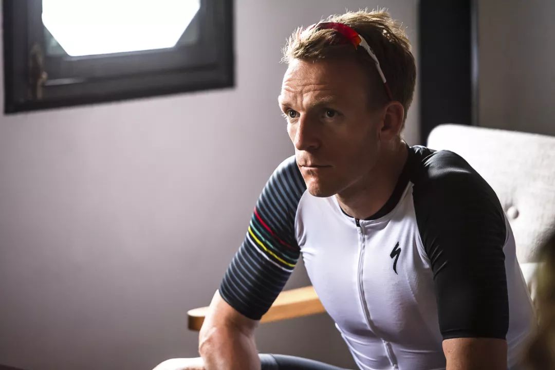 汉堡巴斯训练气氛火爆，球队冲冠气势十足的简单介绍