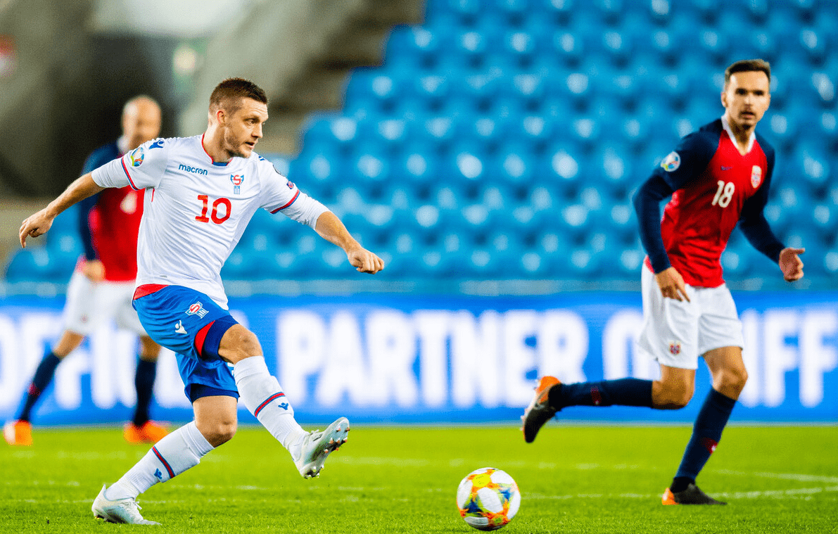 卡尔斯鲁厄主场失利，德甲升班马难逃沦陷的简单介绍