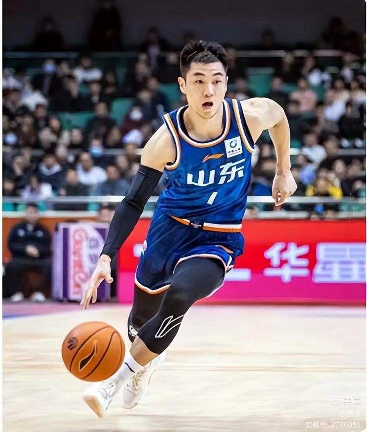 中国篮球巅峰对决引爆体育风暴