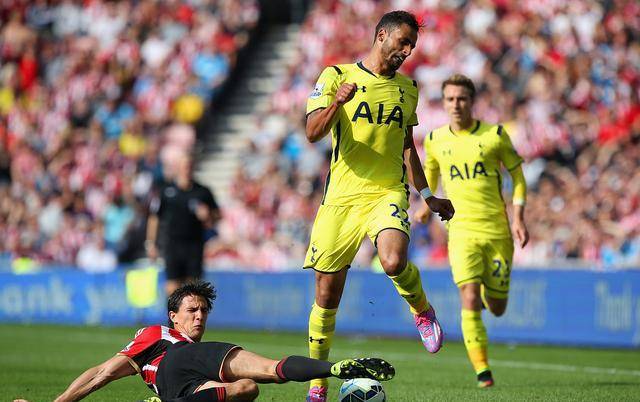 关于柏林赫塔冲击三分终未得手，积分榜上停滞不前的信息