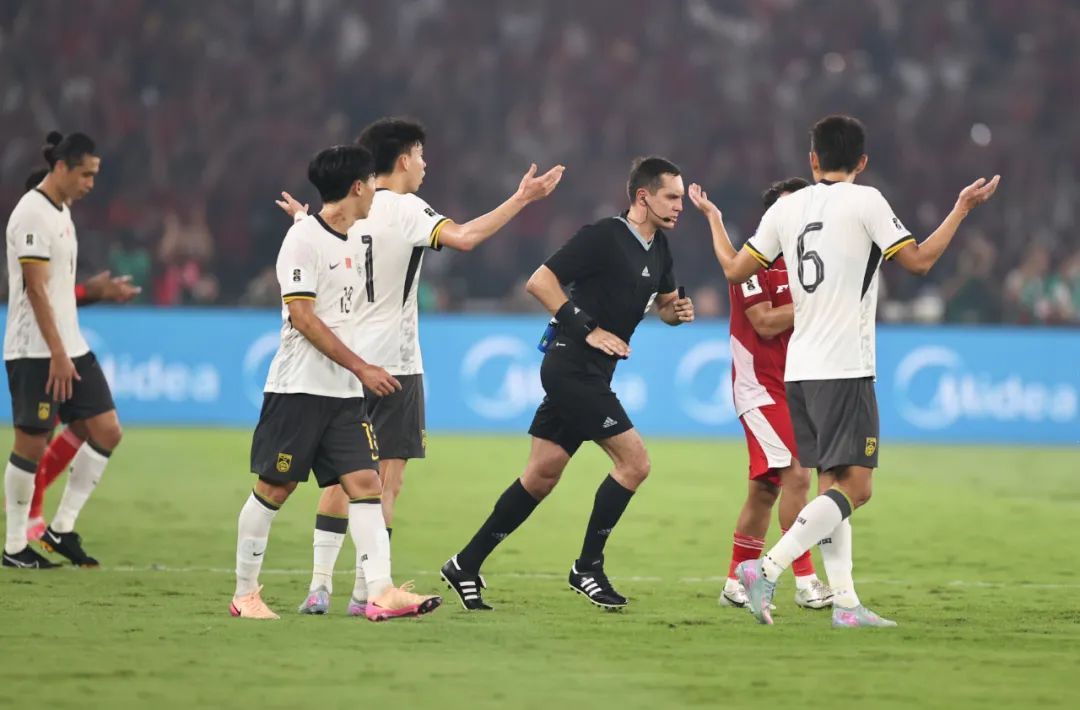 关于国足备战世界杯，队员状态火热的信息