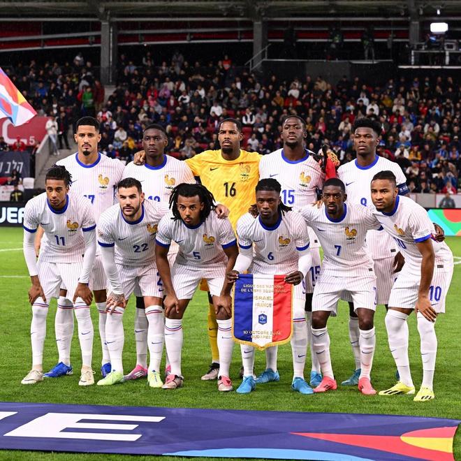 法国球队胜利取得比赛胜利