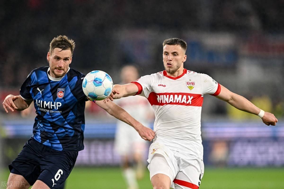 包含霍芬海姆战平对手，争取进入欧战区的词条