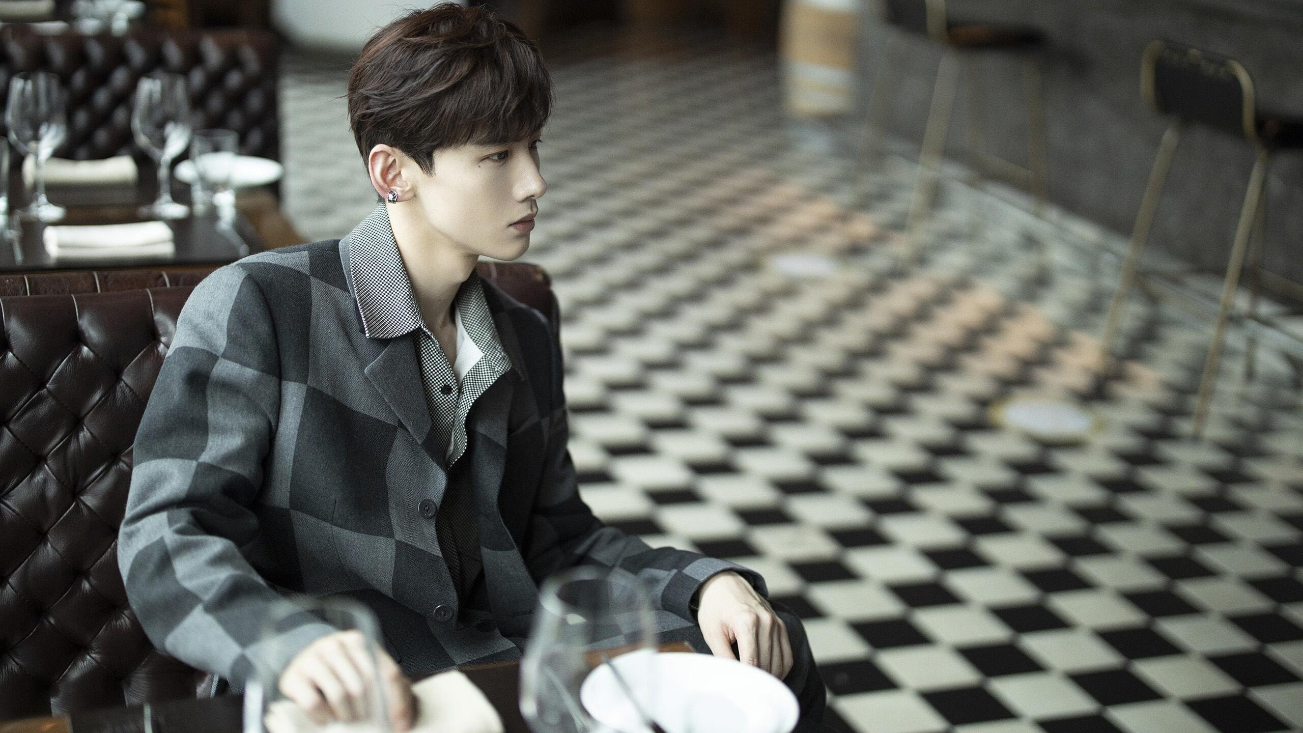 新王踏碎旧债，维尼修斯在塞维利亚的橘花雨下完成终极救赎