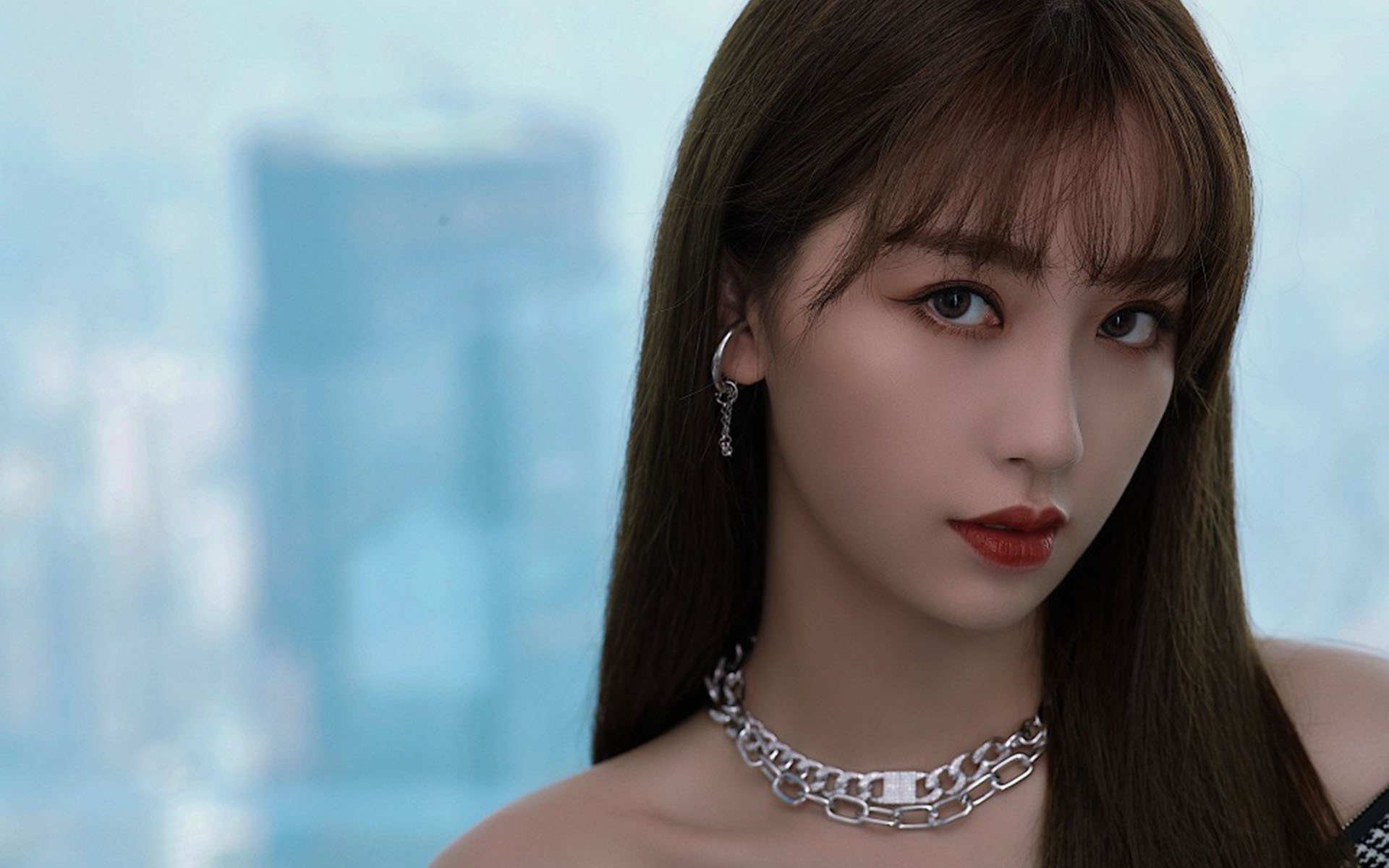 文班亚马38分凿穿黄蜂防线，猛龙团队篮球铸就晋级之路